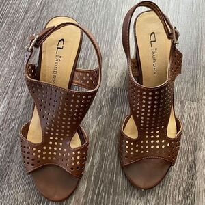 CL Chinese Laundry Caramel Sling Back Ankle Strap Block Heels Women's Sz 8.5